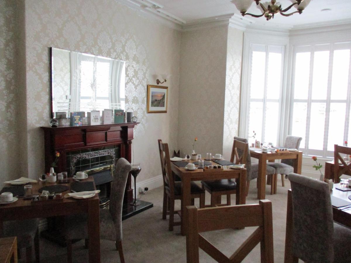 Отель Adcote House (Adults Only) Лландидно Экстерьер фото